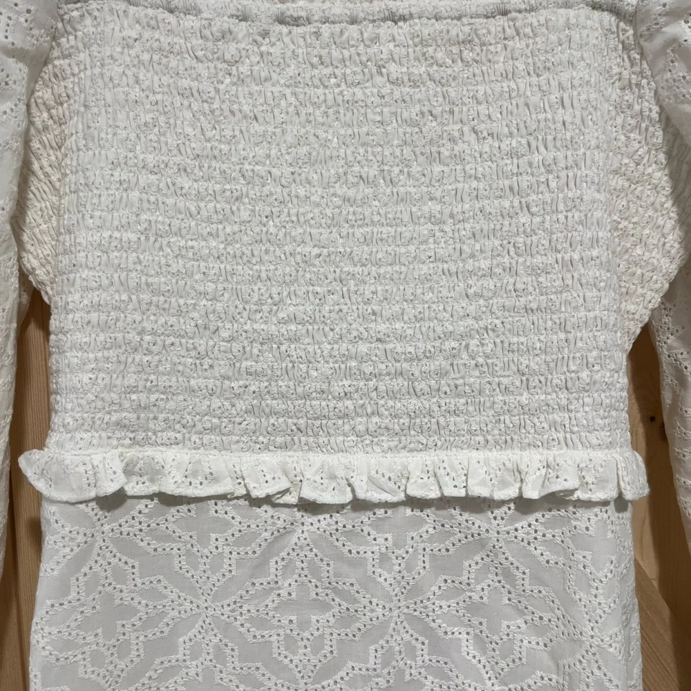 Gently Used Veronica Beard Denise Smocked Dress in White, Size 10. - Picture 4 of 8